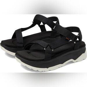 Teva Jadito Universal—Worn once!